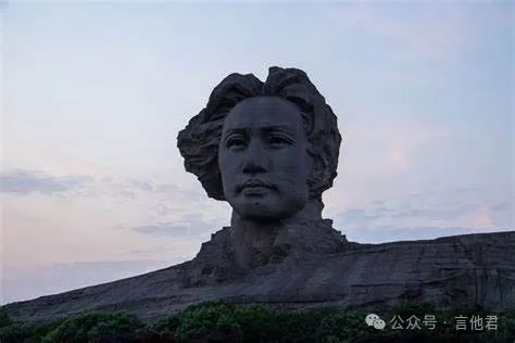 教员的昨天，我们的今天！