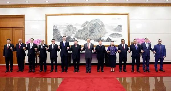 国家出手，妙瓦底将覆灭，苏奇督等着受死吧！泰国率先出手了！