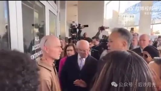 裁撤美国教育部！从拿掉男厕卫生巾开始！