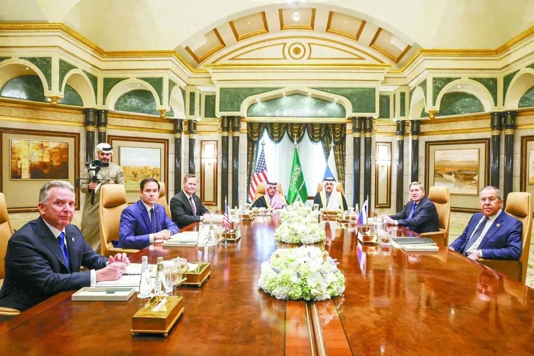 特朗普够狠！欧洲生门在东方？