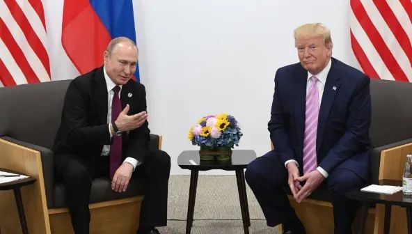 俄罗斯打出一套精妙的组合拳！