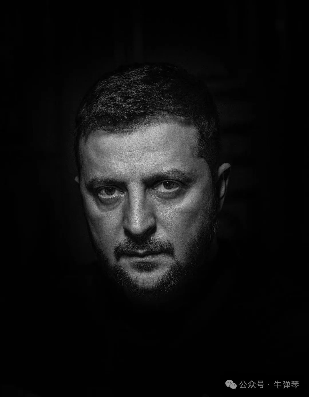 泽连斯基服软了！