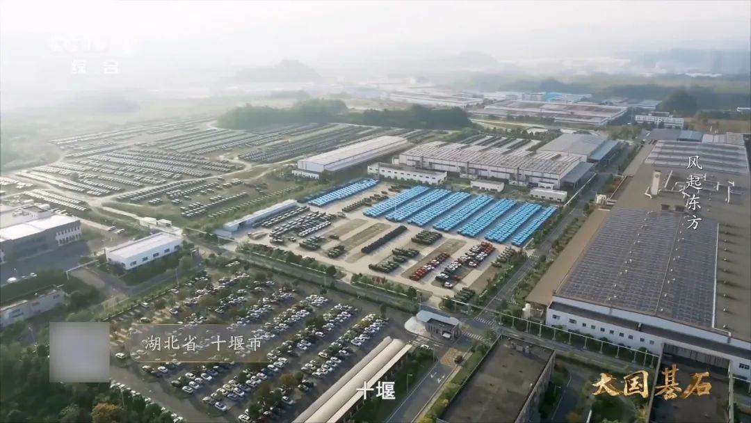 大国军工：比军舰下饺子更威武的是钢铁洪流！