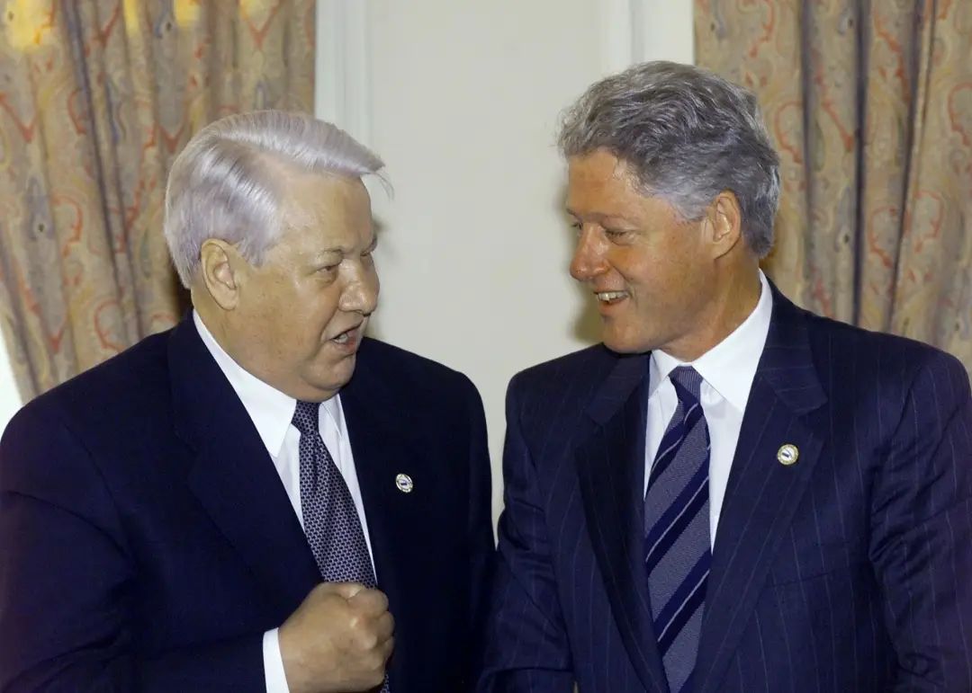 对俄战略大调整！