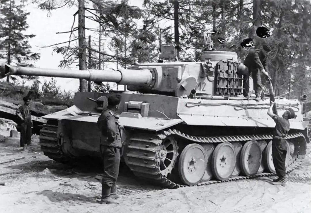 德国重新武装，还能威胁世界么？