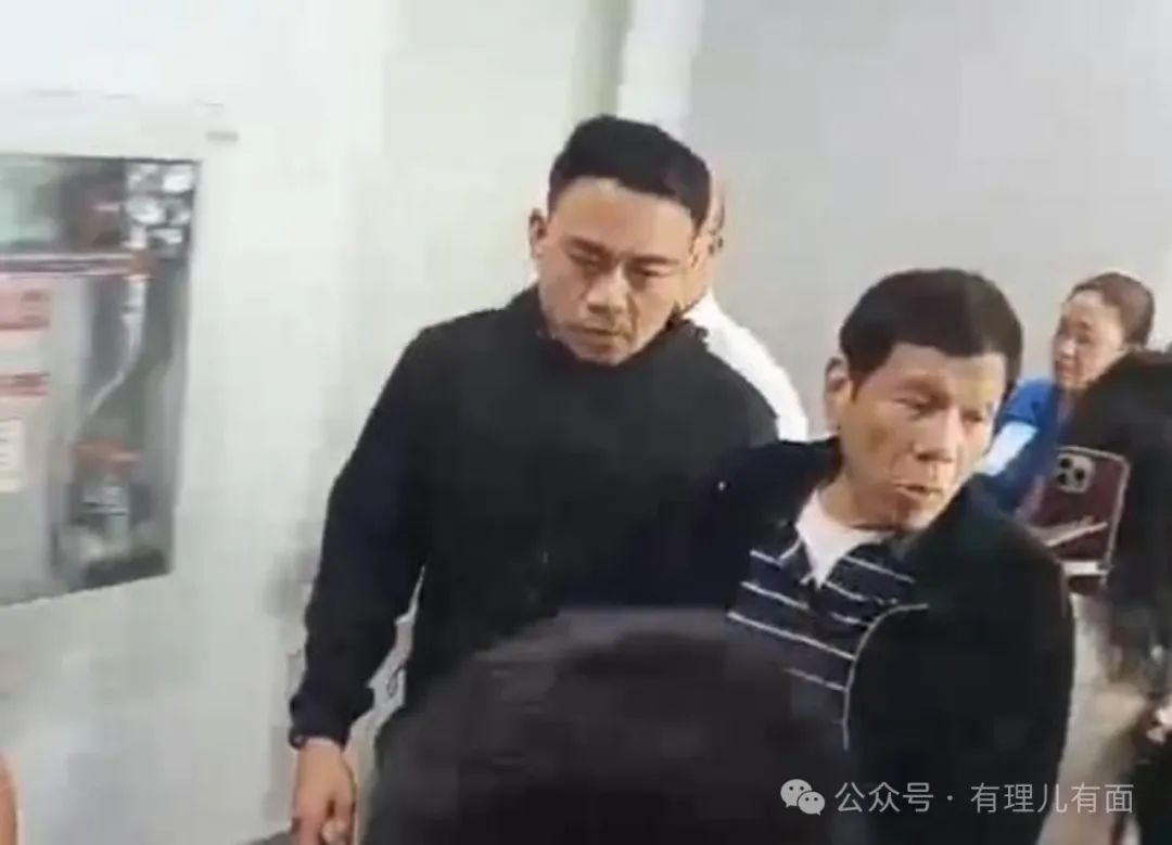 抓捕杜特尔特，小马科斯献上投名状！