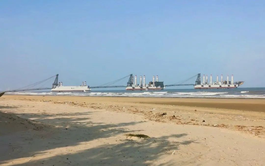 中国亮出黑科技！万吨级架桥神器曝光，台海登陆战规则要被改写？