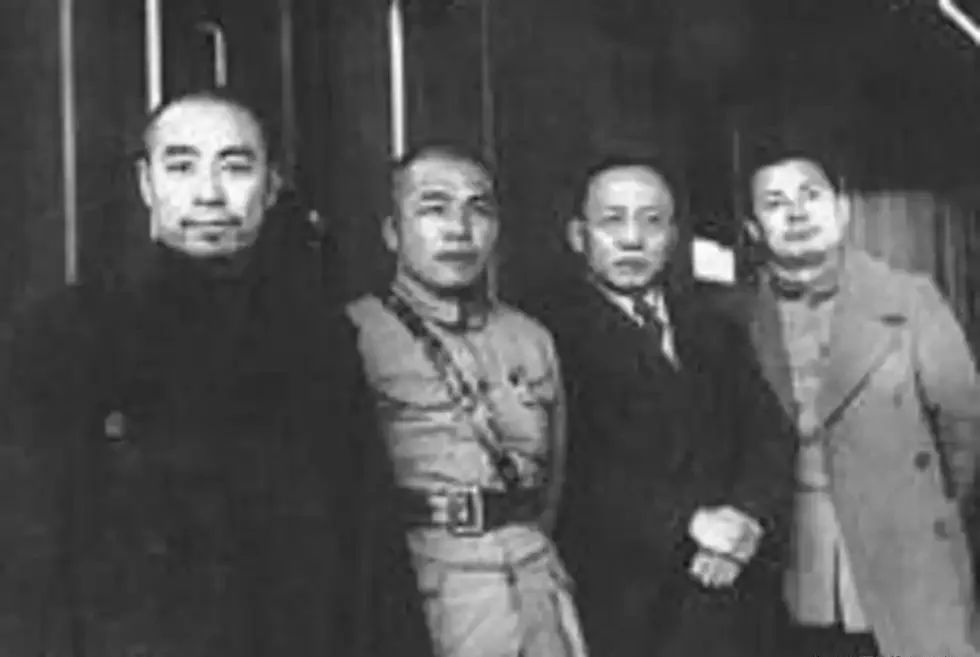 这个人是洗不白的！