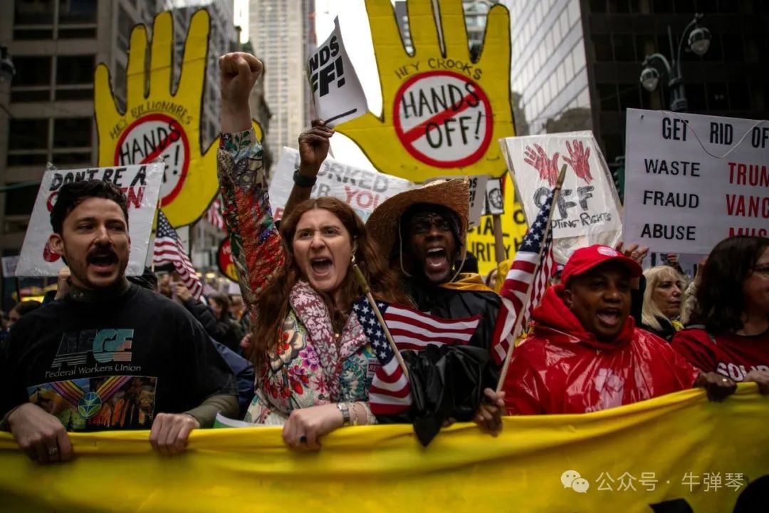 美国人正急着干两件事！