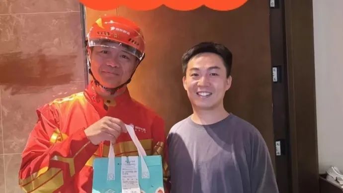 刘强东亲自“开卷”，谁在瑟瑟发抖？