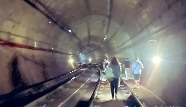 西班牙和葡萄牙大停电是怎么回事？