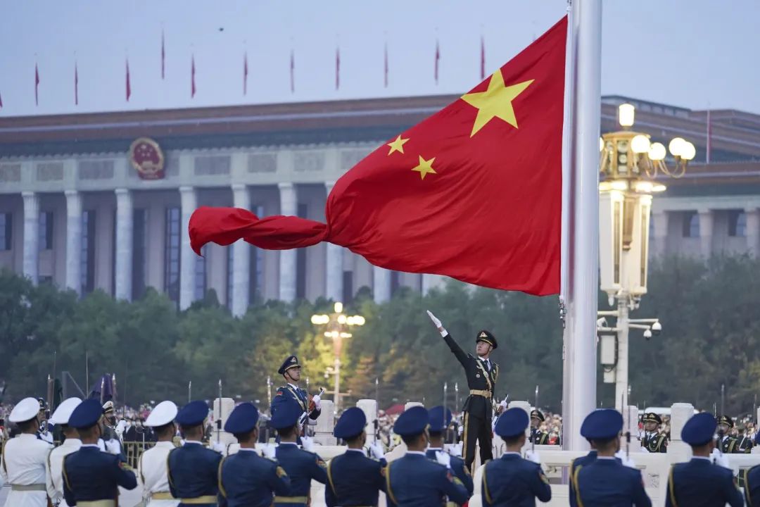 一夜之间，美国失去亚太两大抓手，东大吹响反击号角！