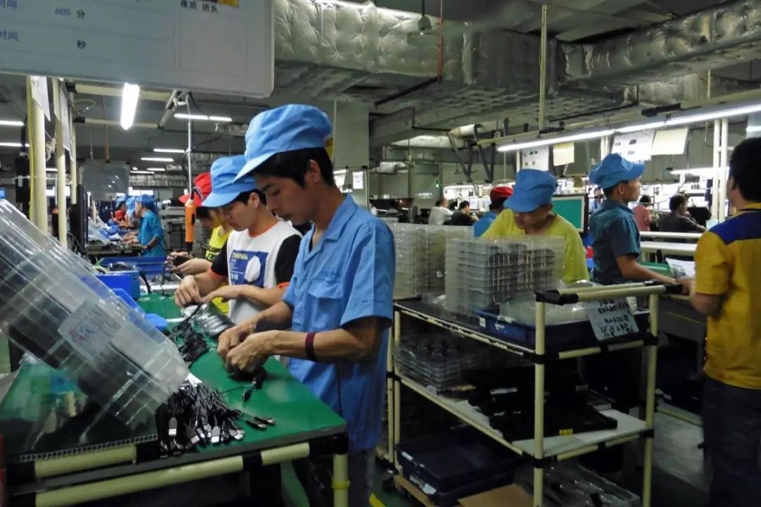 中國數百萬年輕人不願回工廠製造業3年後恐缺3千萬個工人