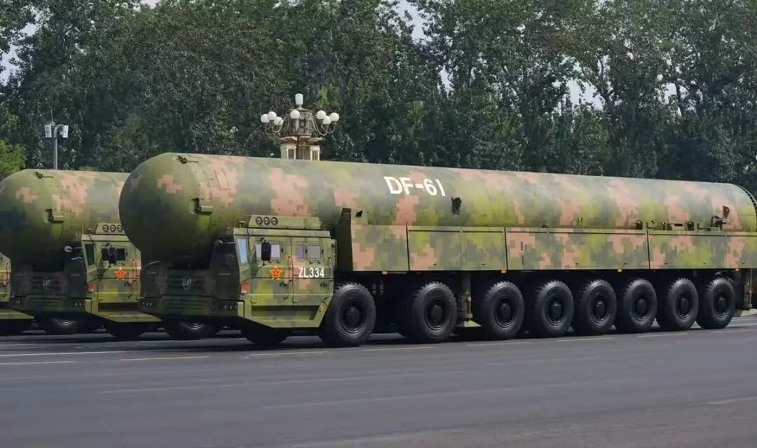 一股磅礴的力量掀天而来：世界政治和军事定义权被中国逆转！