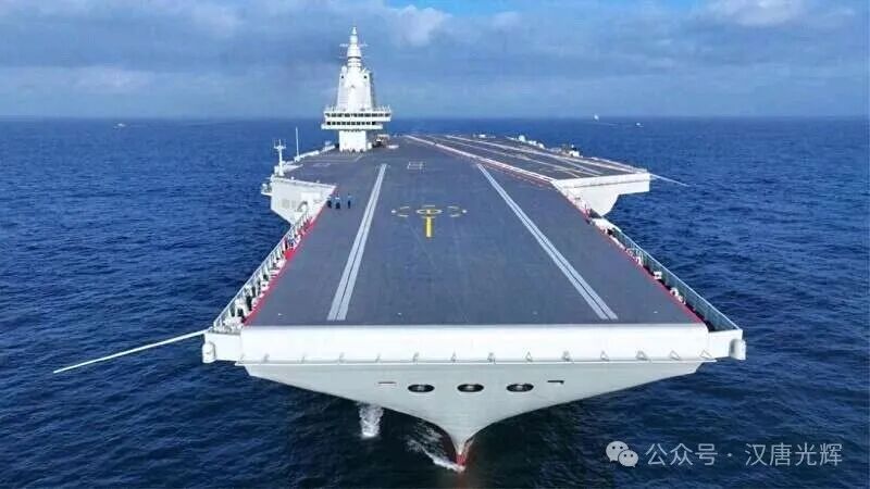 20年建成三航母编队，福建舰南下入列，最强蓝水海军走来！