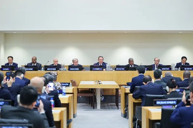 中国宣布重要决定，全球迎来“女娲补天”时刻！