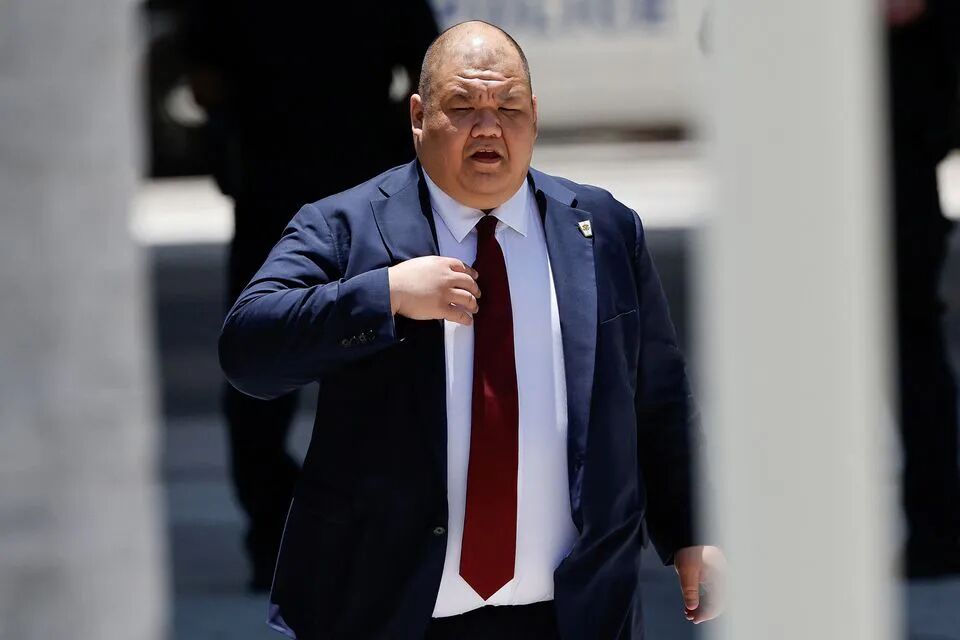 特朗普的秘密捉刀人！