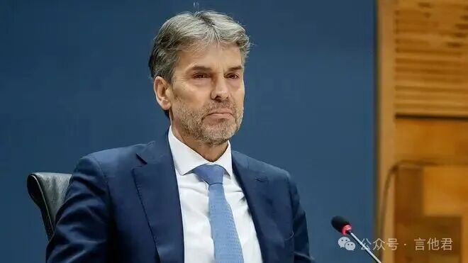 只要我不尴尬，尴尬的就是别人！