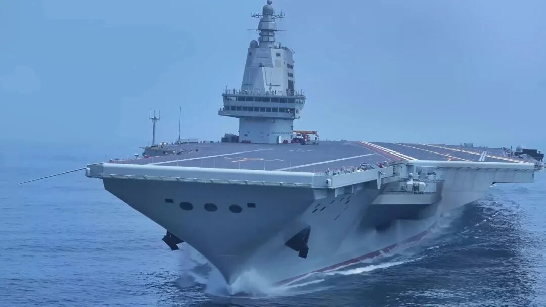 增加核武器、发展航母就是“穷兵黩武”？就是不顾“民生”？