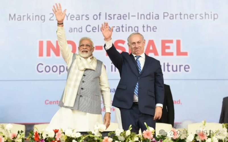 莫迪与内塔尼亚胡合照