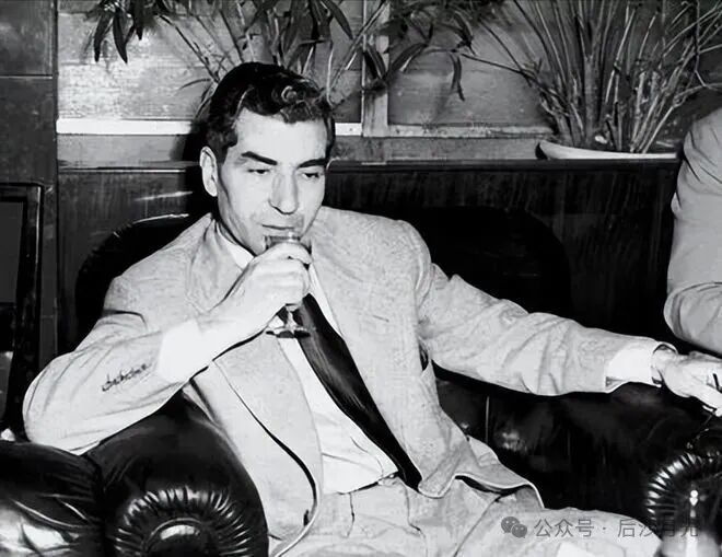 构筑“防毒大坝”需要几十年，毁掉只需一两年！