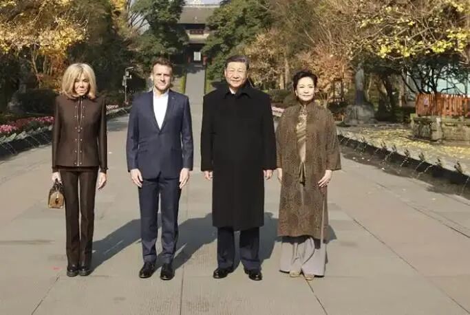 马克龙来中国收获了什么？