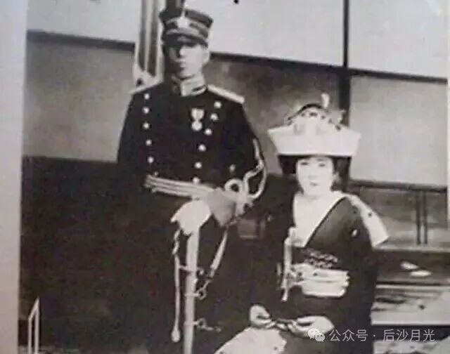 侵华战争，日本女人都在做什么？