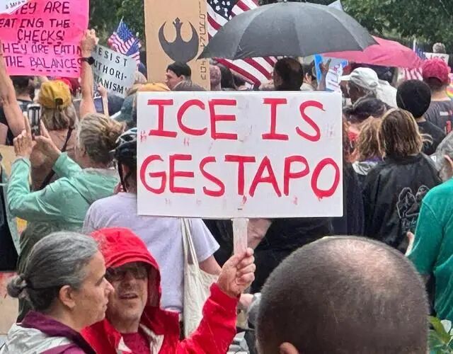 特朗普的“私人武装”、美国版“冲锋队”浮出水面！