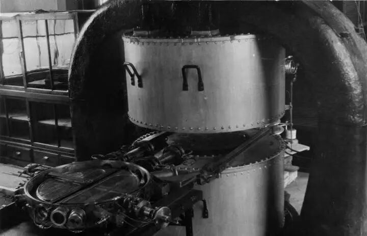 必须坚决粉碎日本右翼的核野心！