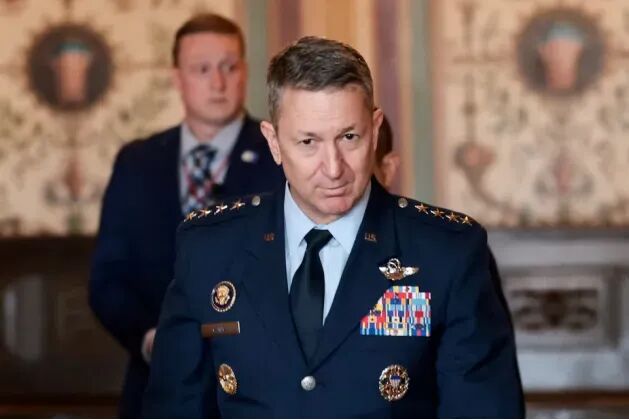 只要躲着中国走，美国就能天下无敌！