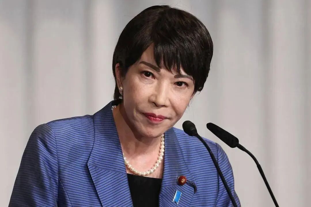 日本彻底变天了！高市突袭成功！