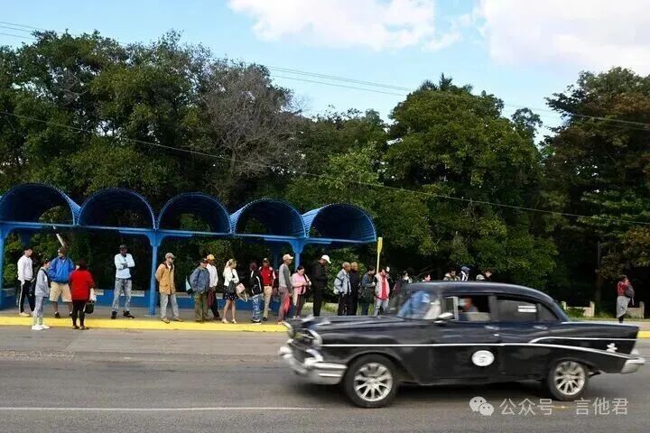 又一个国家，撑不住了！