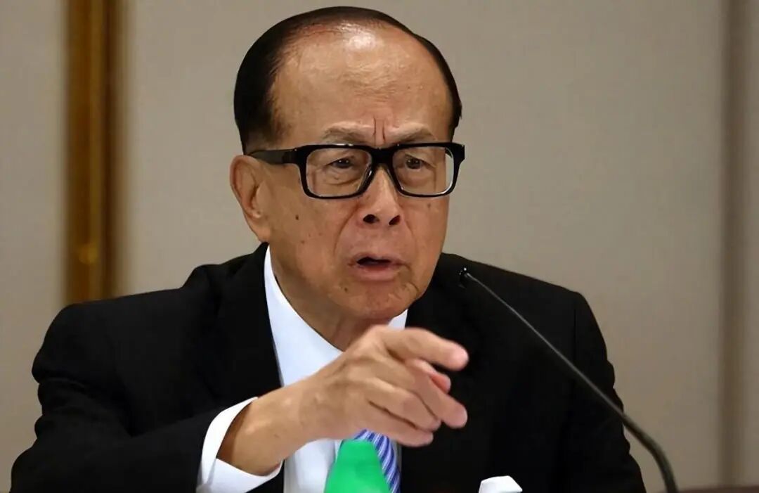 西方已开启海盗掠夺模式！