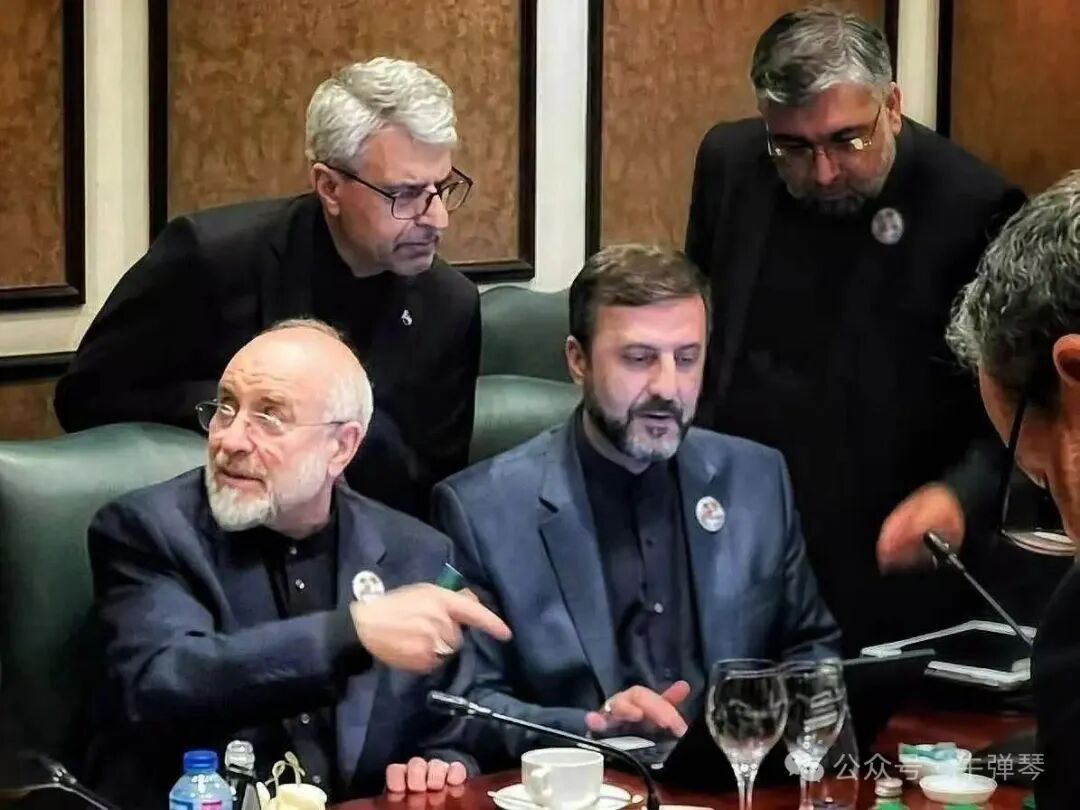 美国碰了一鼻子灰！