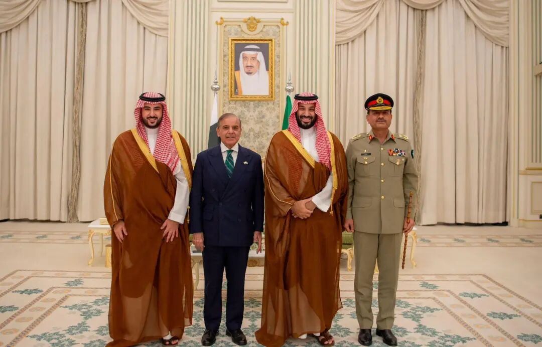 谁来保护中东王爷们的安全?