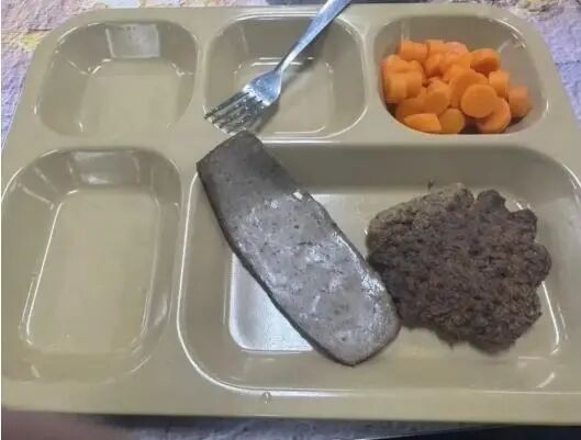 午餐2.png