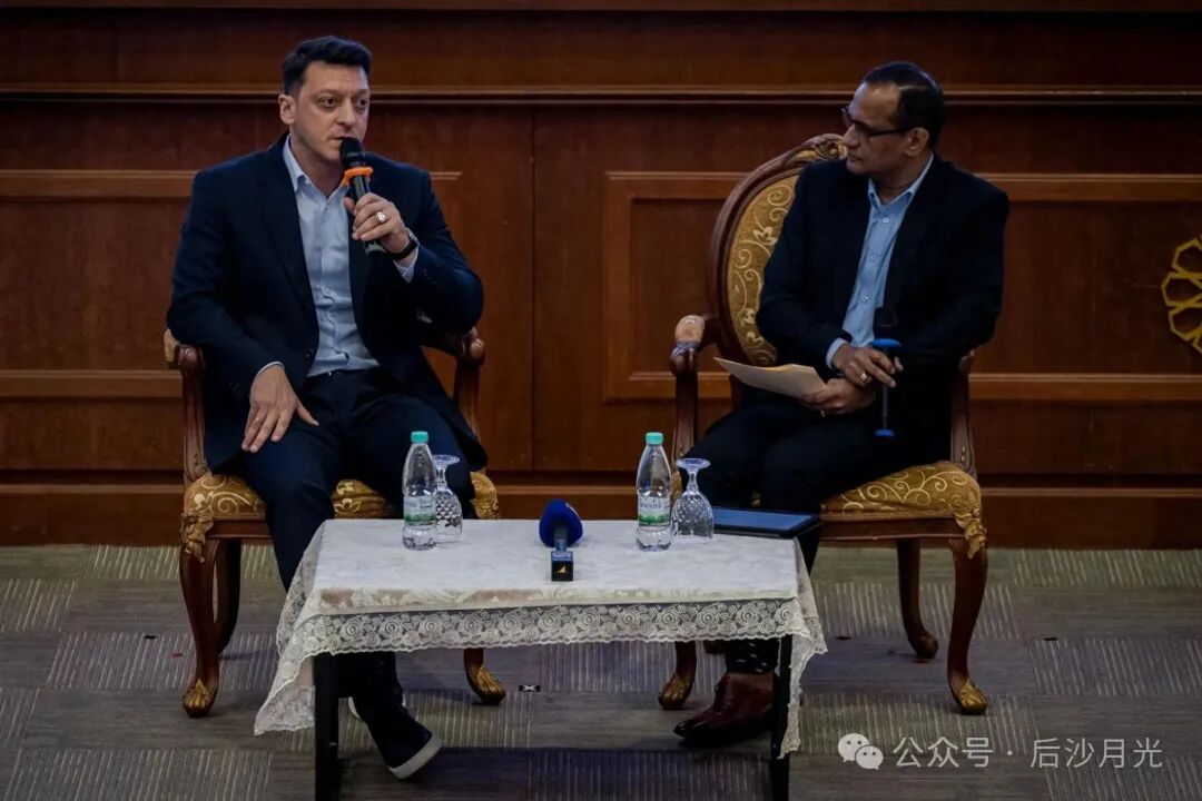 厄齐尔承认因反华言论被阿森纳抛弃！这种怪胎是如何形成的？