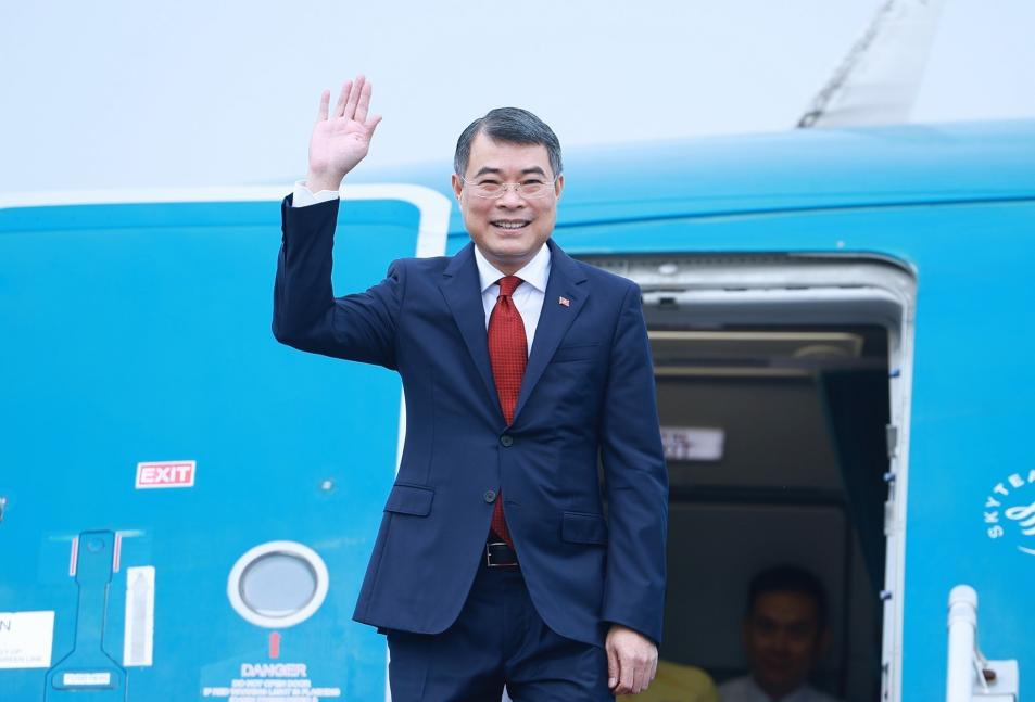 黎明兴的首次出访！