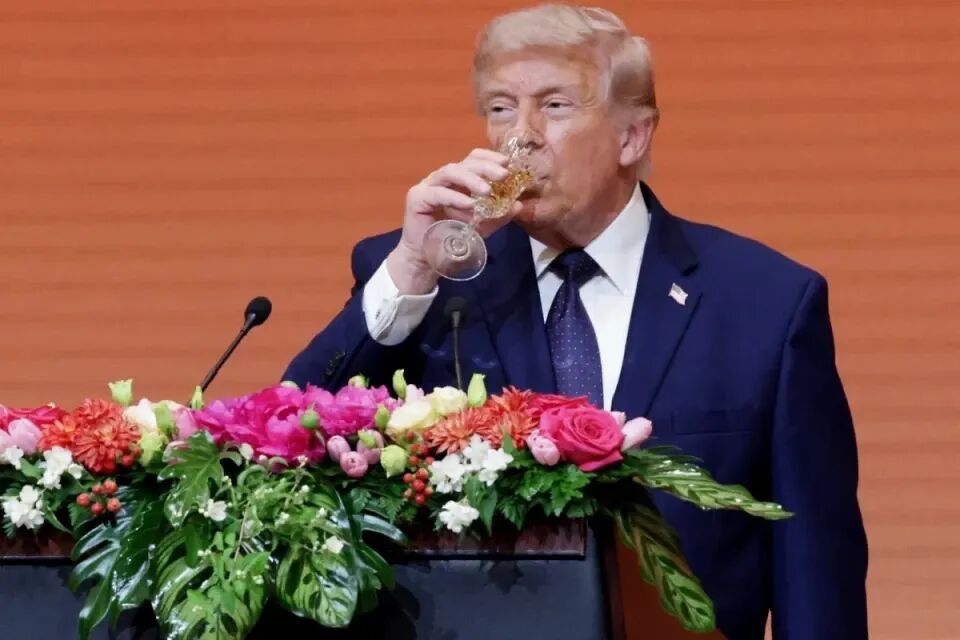 特朗普刚走，中国开始反击欧盟！