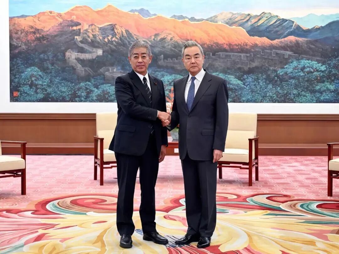 日本登门求和，中方说了重话！
