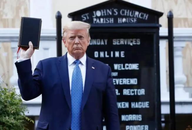 “北美匪帮”，日益疯狂！