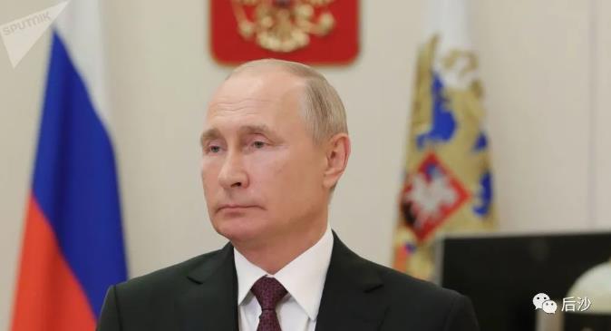 纳卡战争！普京隔岸观火，但他借了一根鞭子！