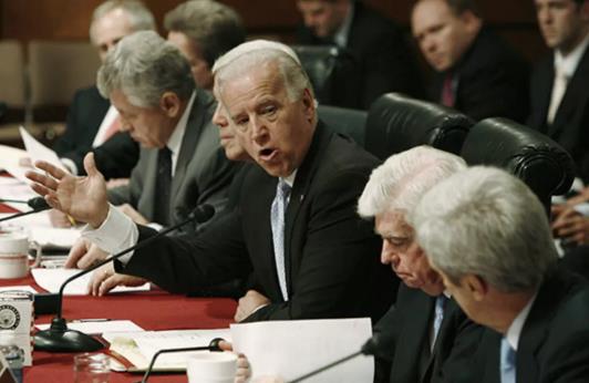 拜登如何恢复美国“有尊严的领导地位”？