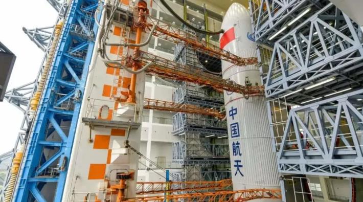 中国用10年时间，狠狠打了傲慢美国的脸！