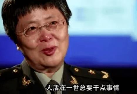 美英陷入四大麻烦，中国如何把握机遇？