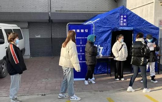 病毒凶猛！国内抗疫形势出现新变化，大意不得！
