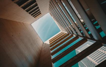 为什么有的人年纪轻轻，思想深度却远高于常人？