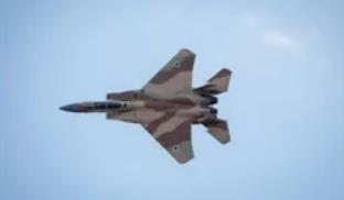 最近世界发生的这三件大事，应引起我们警惕！