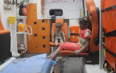 华春莹戳穿西方谣言流水线，英国却在安理会为“白头盔”正名！