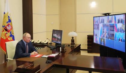 “一个头几张嘴”：拜登政府要把美俄对峙推向新高度？